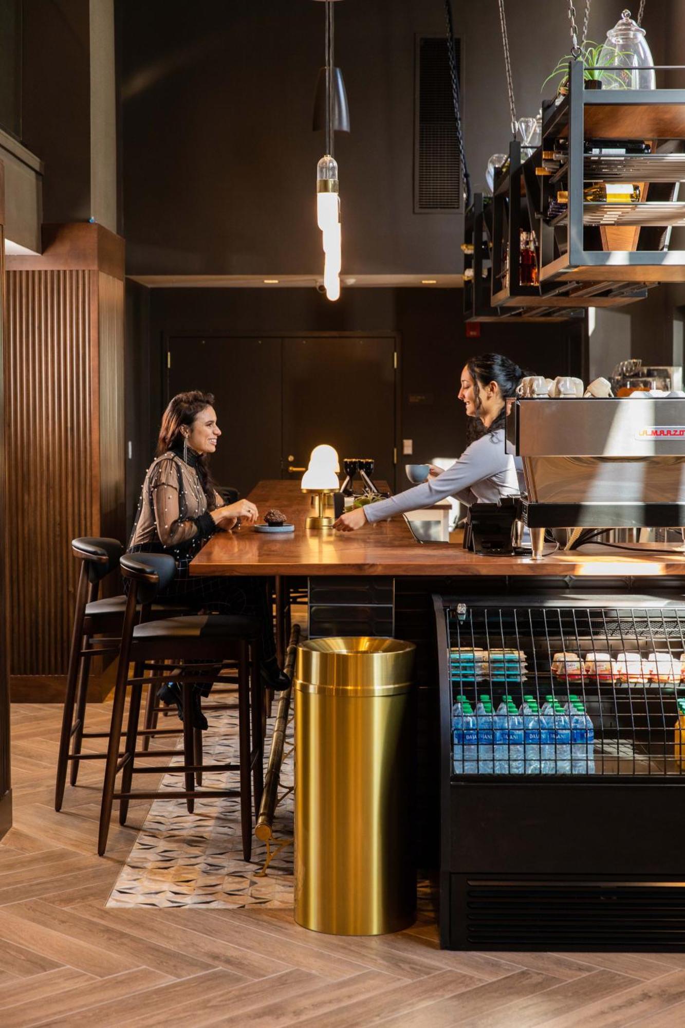 Отель Voco The Darwin - Atlanta Midtown By Ihg Экстерьер фото